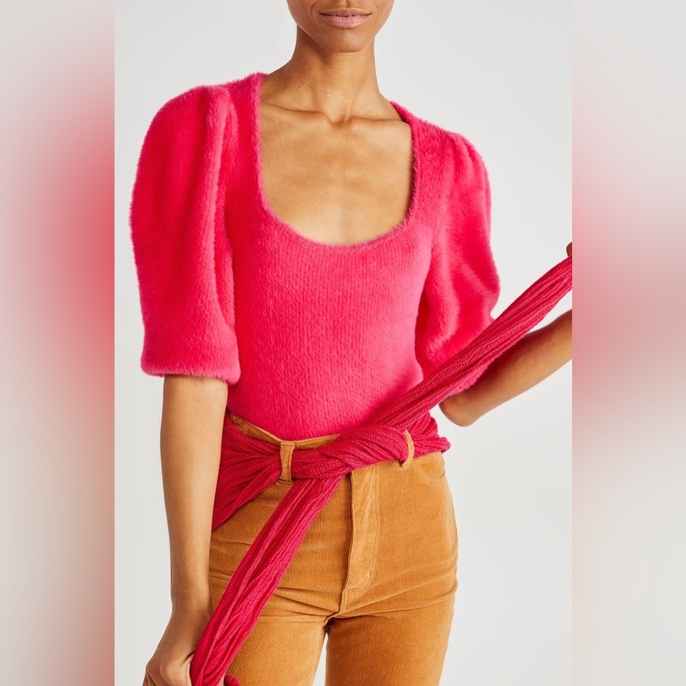 Free People Moonbeam Cropped Sweater Hot Pink Barbiecore Fuzzy Top Fuzzy Top